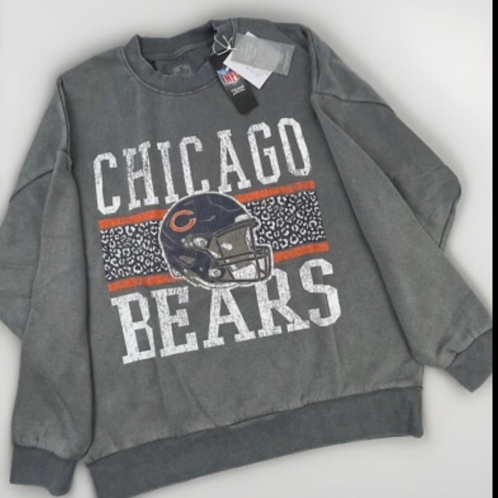 Chicago Bears Gray Gameday Couture Sweater